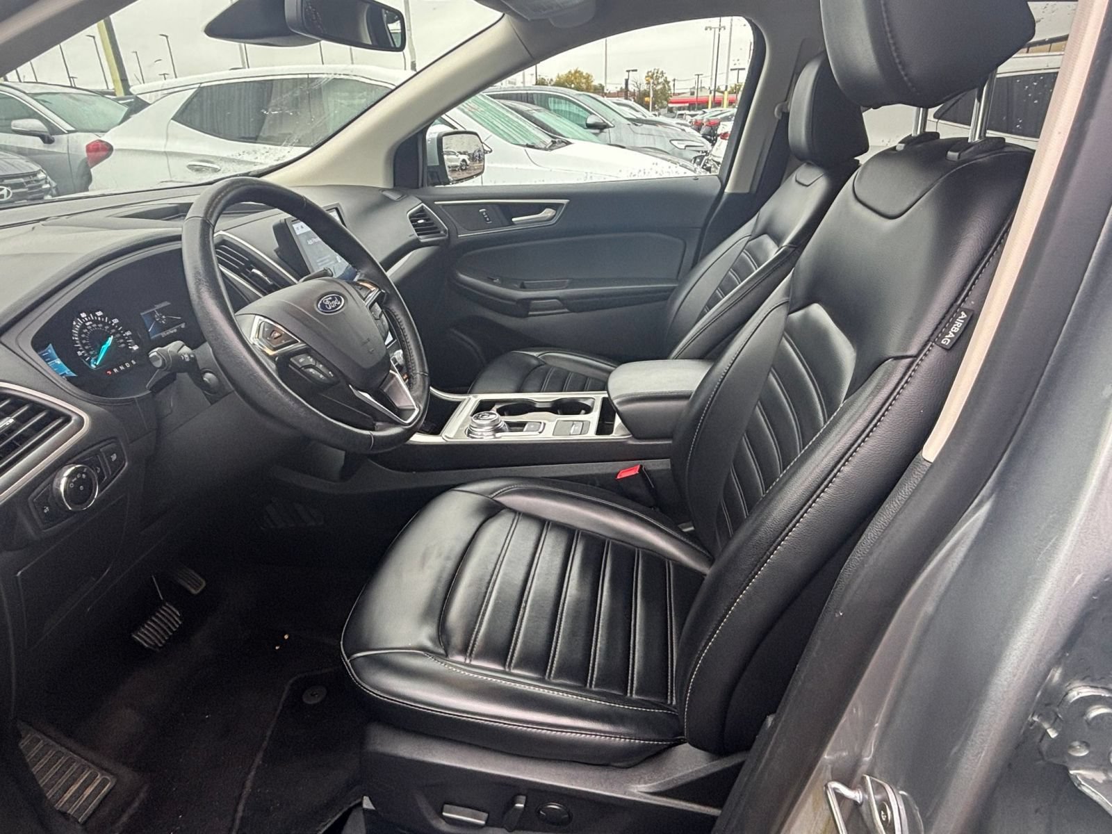 Used 2024 Ford Edge SEL AWD/4WD image 25