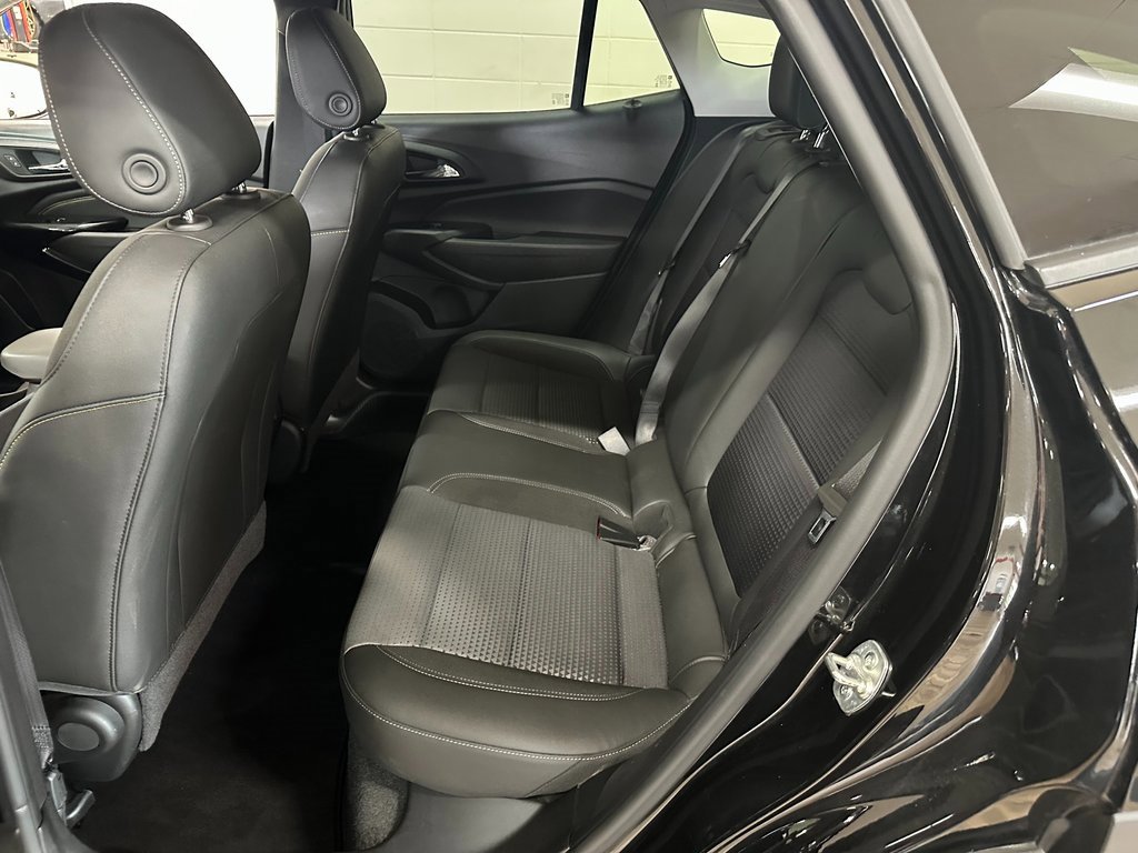 Used 2024 Chevrolet Trax LT image 31