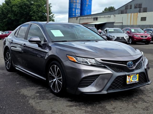 Used 2019 Toyota Camry SE w/ Audio Package