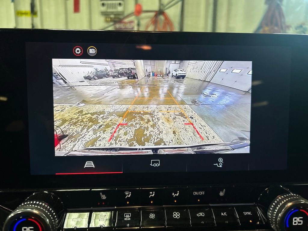 Certified 2024 GMC Canyon AT4 image 23