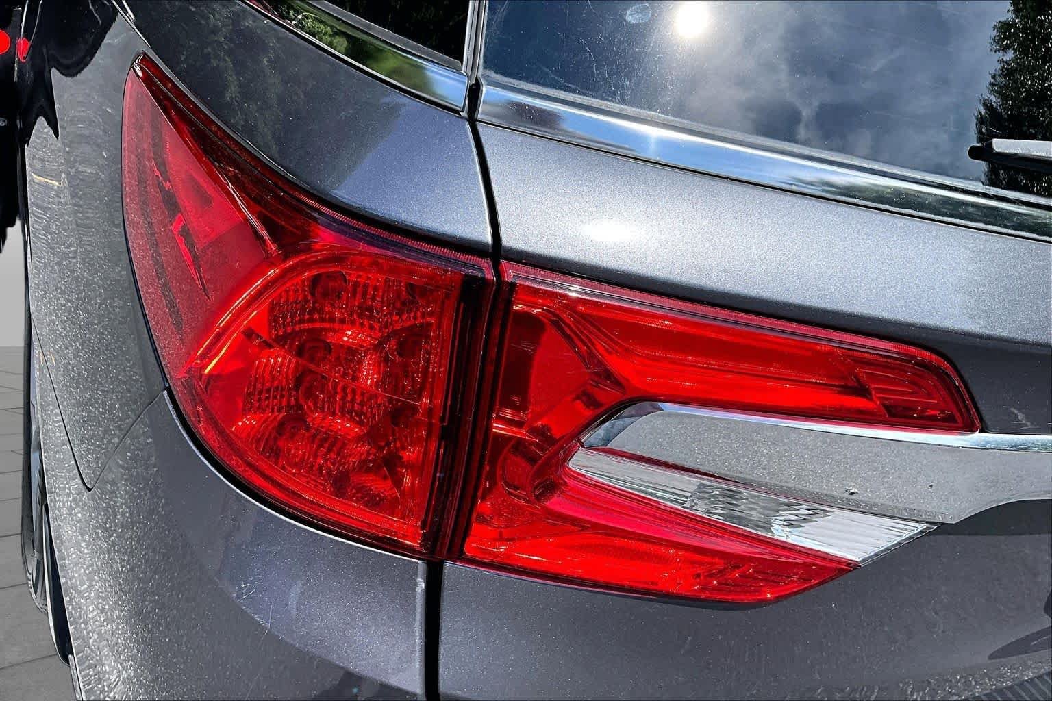 Used 2020 Honda Odyssey EX image 28