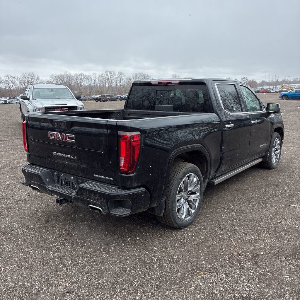 Used 2024 GMC Sierra 1500 Denali image 6
