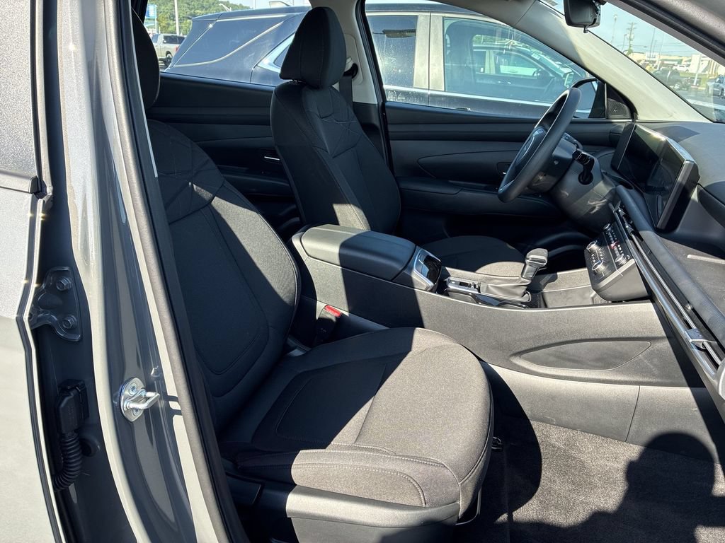 Used 2026 Hyundai Tucson SE AWD/4WD image 23