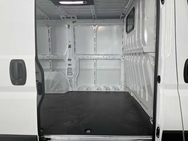 New 2026 RAM ProMaster 1500 w/ Convenience Group FWD image 4