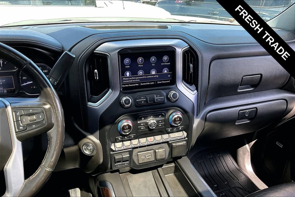 Used 2019 GMC Sierra 1500 SLT w/ SLT Premium Plus Package AWD/4WD image 9