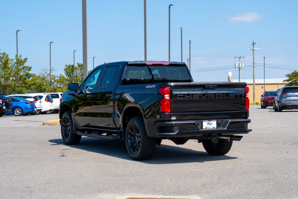 New 2026 Chevrolet Silverado 1500 Custom w/ Turbomax Blackout Package AWD/4WD image 5