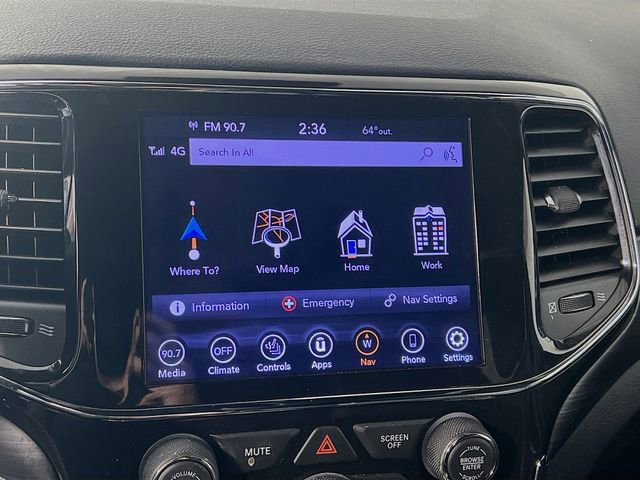 Used 2021 Jeep Grand Cherokee Laredo X image 20