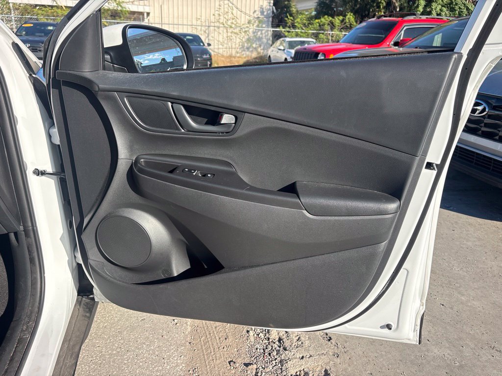 Used 2023 Hyundai Kona SEL FWD image 20