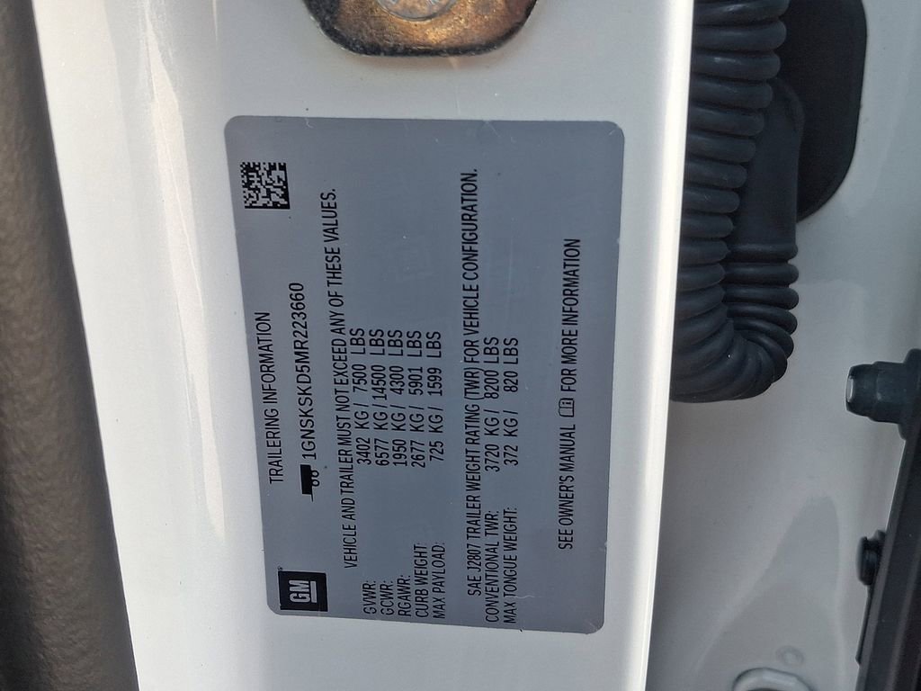 Used 2021 Chevrolet Tahoe Premier w/ Premium Package image 30