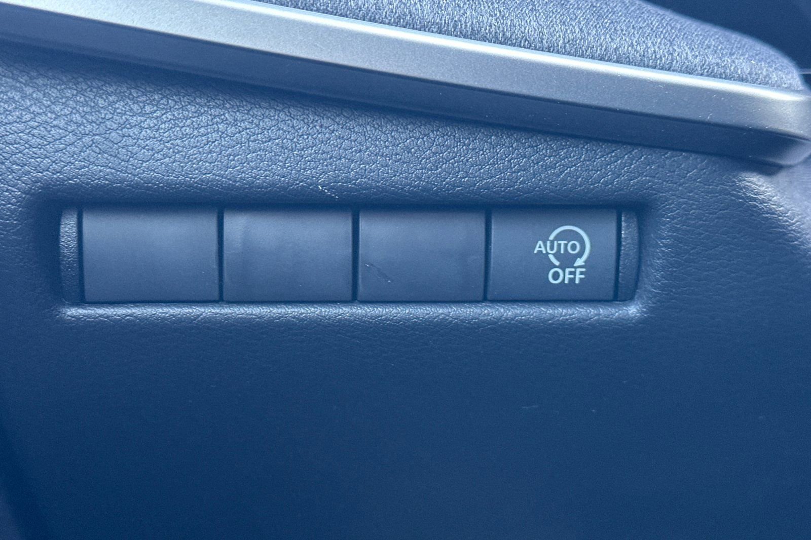 New 2026 Nissan Kicks S w/ Charging Package image 31