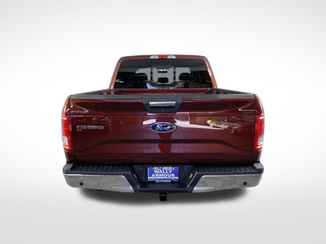 Used 2017 Ford F150 XLT w/ Equipment Group 302A Luxury AWD/4WD image 10