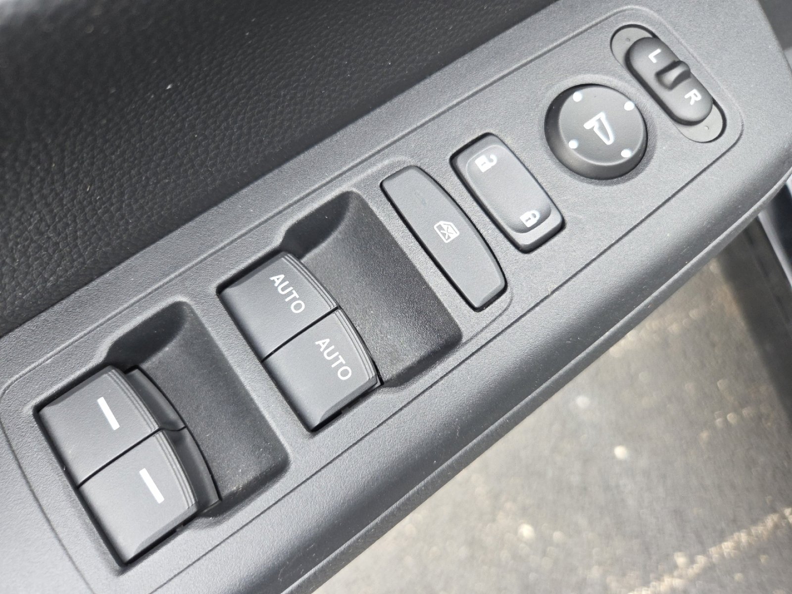 Certified 2024 Honda CR-V Sport image 28