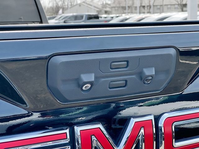 Used 2022 GMC Sierra 2500 Denali w/ Denali Black Diamond Edition image 29