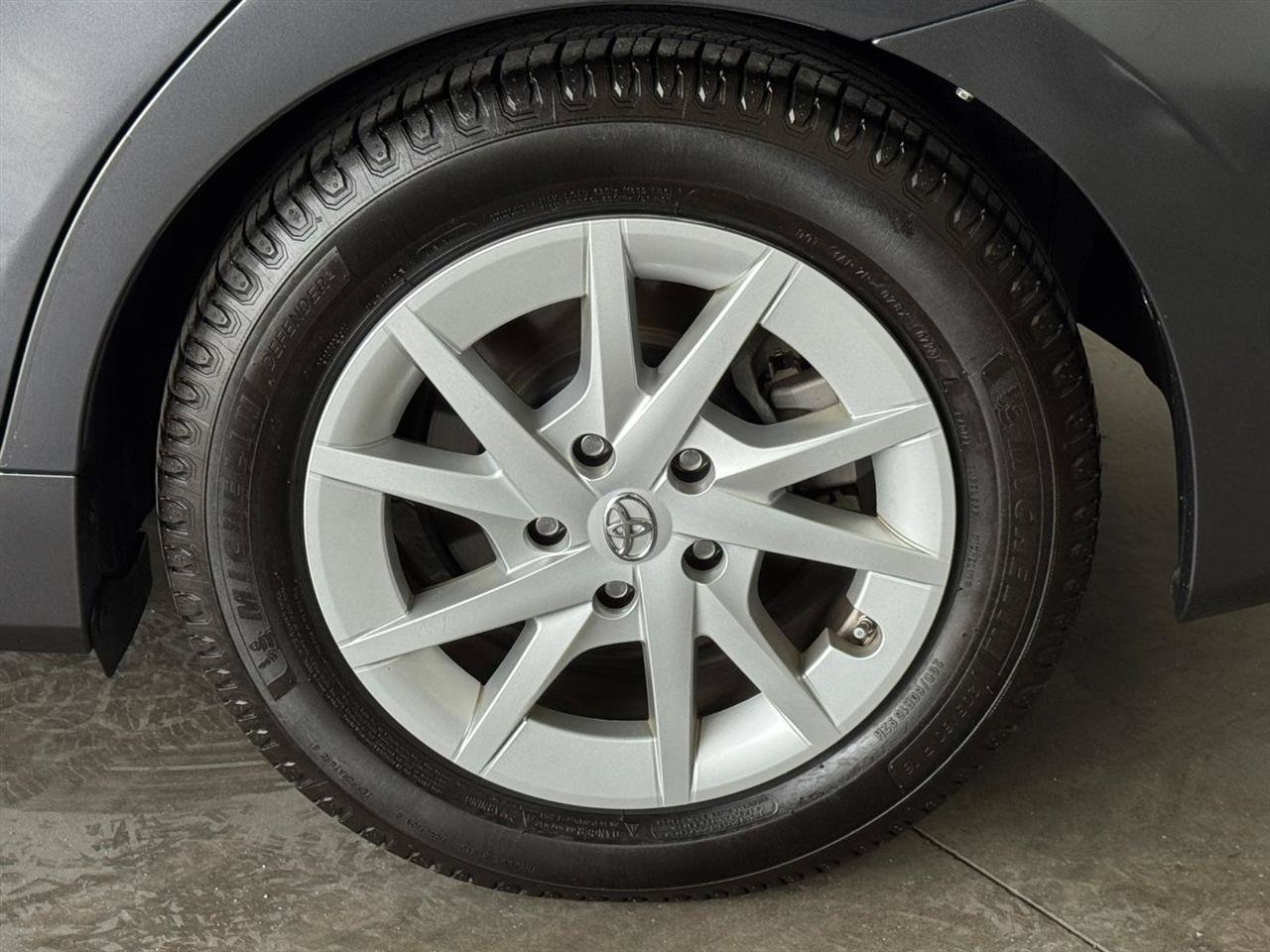 Used 2012 Toyota Prius V Three FWD image 34