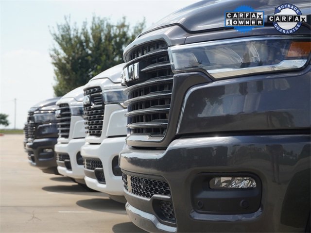 Used 2025 Toyota Sienna XSE w/ XSE Premium Package image 45