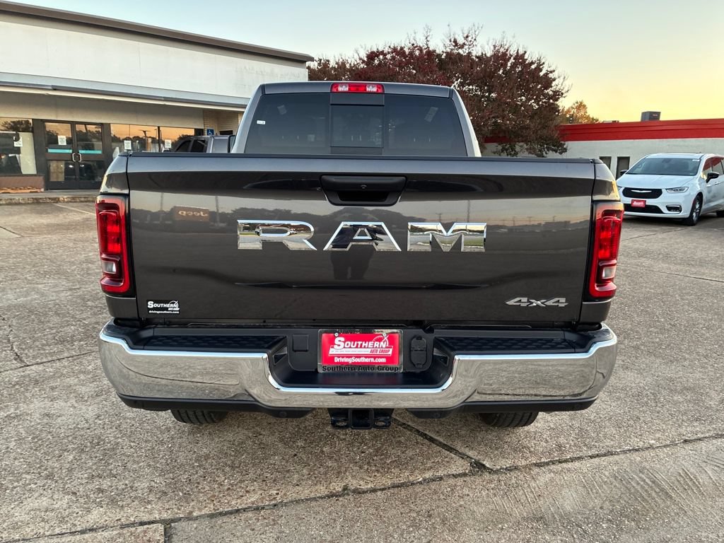 New 2026 RAM 2500 Tradesman AWD/4WD image 4