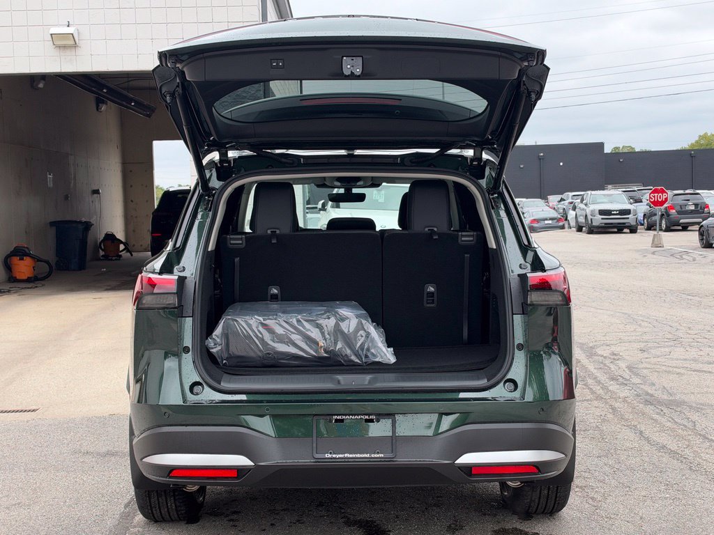 New 2027 INFINITI QX60 Luxe w/ Family Package AWD/4WD image 31