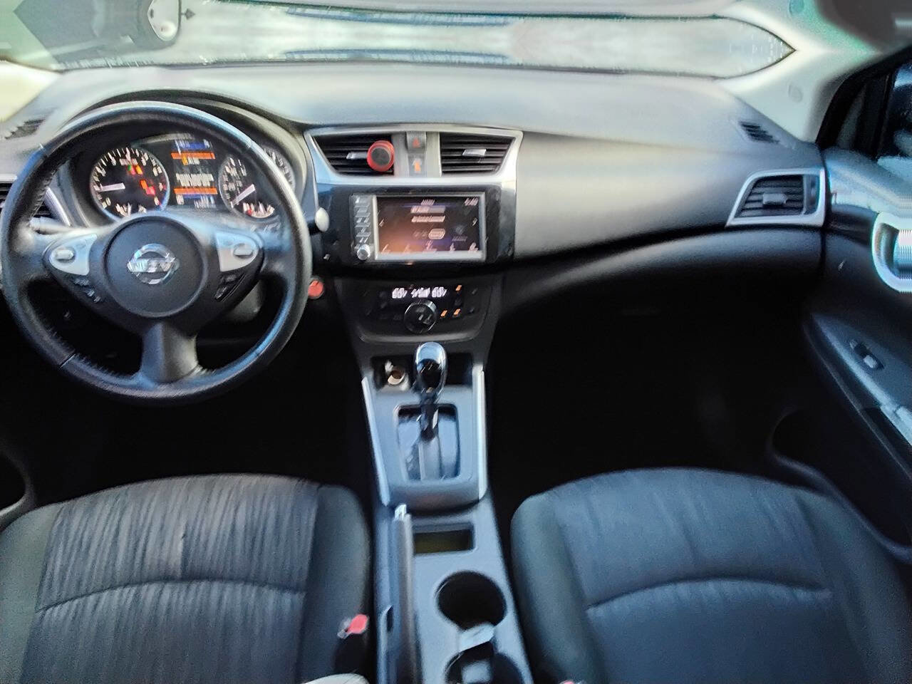 Used 2019 Nissan Sentra SV FWD image 7