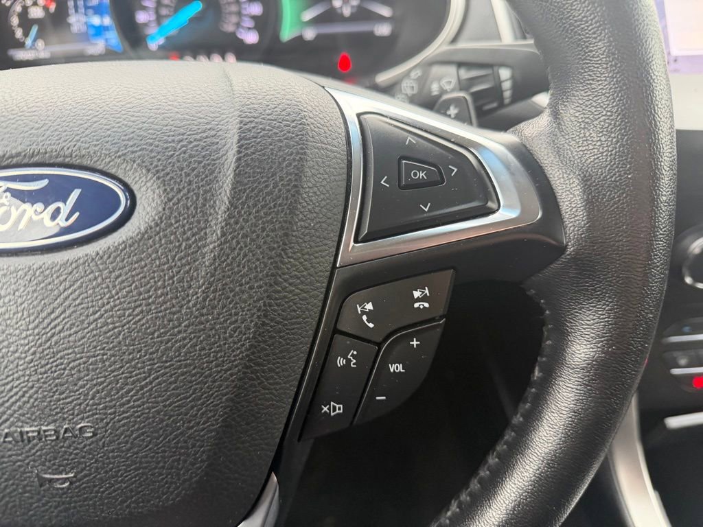 Used 2019 Ford Edge SEL w/ Equipment Group 201A AWD/4WD image 25
