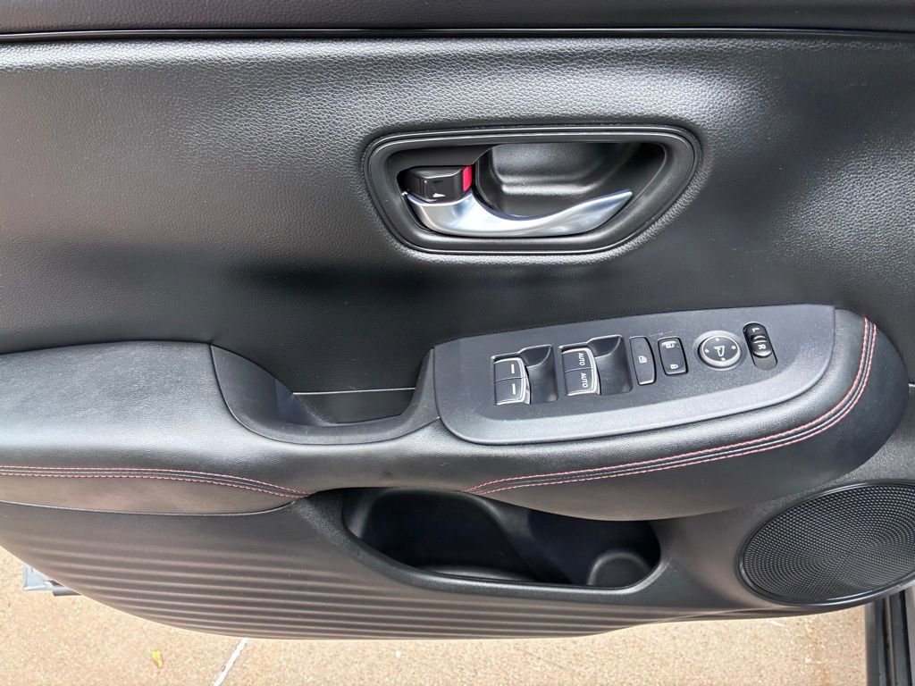 Used 2023 Honda HR-V Sport image 18