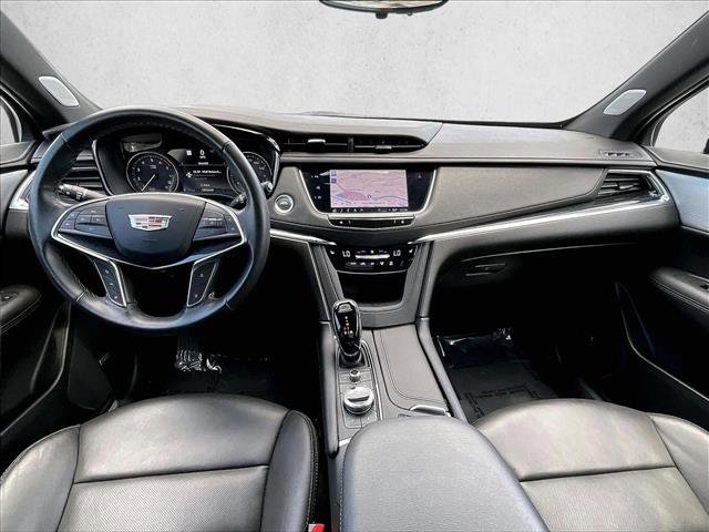 Certified 2024 Cadillac XT5 Premium Luxury w/ Technology Package FWD image 16