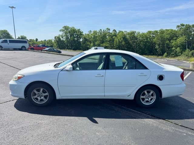 Used 2002 Toyota Camry LE FWD image 6