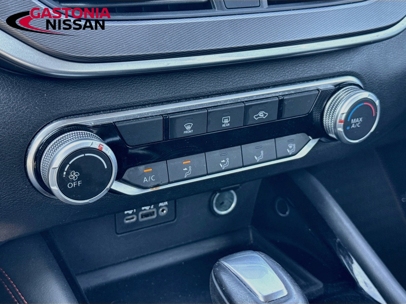 Used 2024 Nissan Altima 2.5 SR FWD image 19