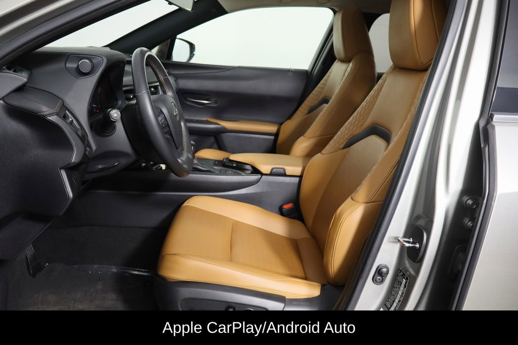 Used 2021 Lexus UX 200 w/ Accessory Package (Z1) image 15