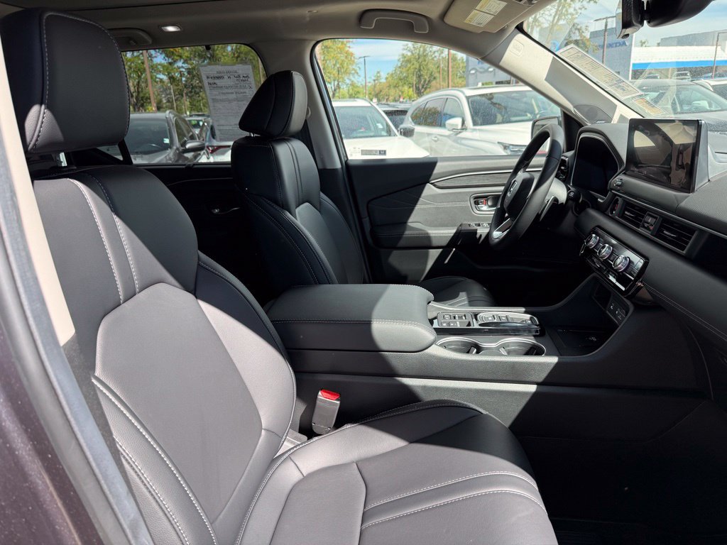 Certified 2026 Honda Pilot Touring image 19