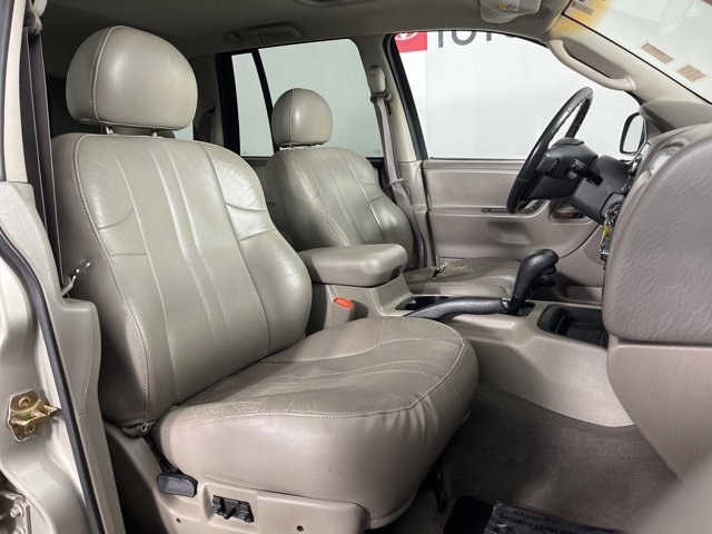 Used 2004 Jeep Grand Cherokee Laredo w/ Tan Your Hide Group image 31