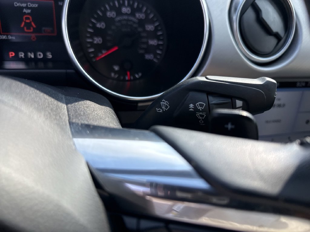Used 2018 Ford Mustang Premium RWD image 17