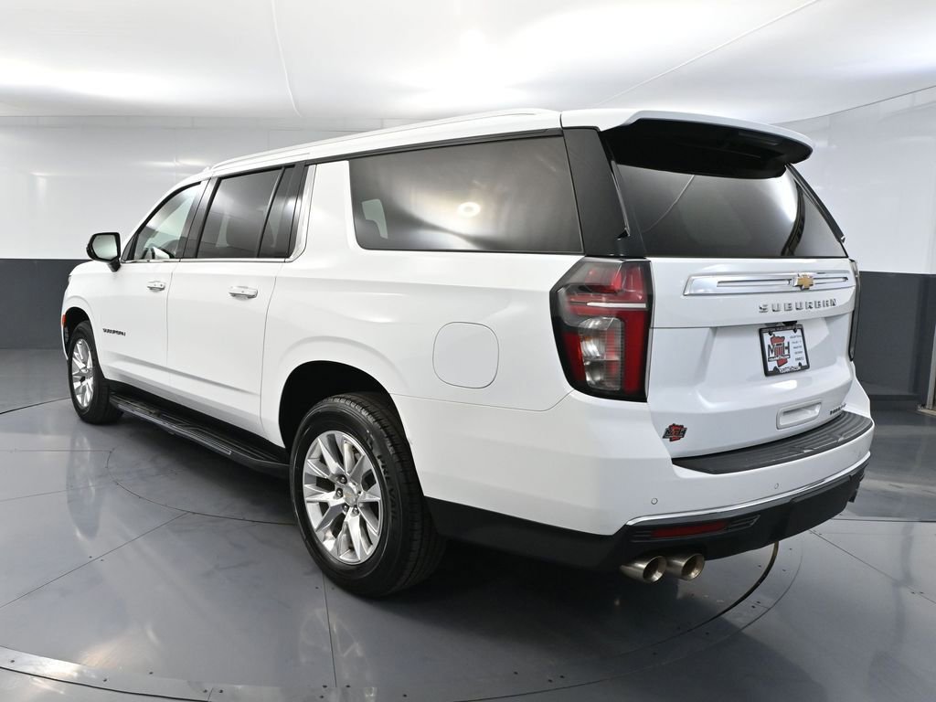 Used 2023 Chevrolet Suburban Premier image 9