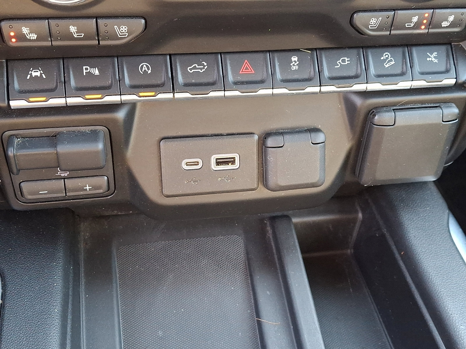 Used 2019 GMC Sierra 1500 Denali w/ Denali Ultimate Package image 28