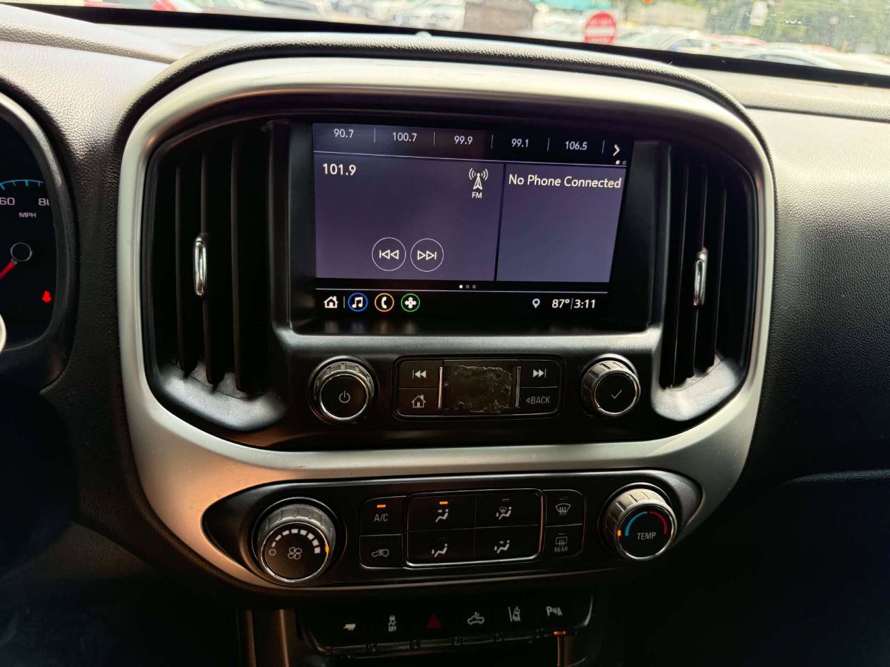 Used 2019 Chevrolet Colorado LT w/ LT Convenience Package RWD image 29
