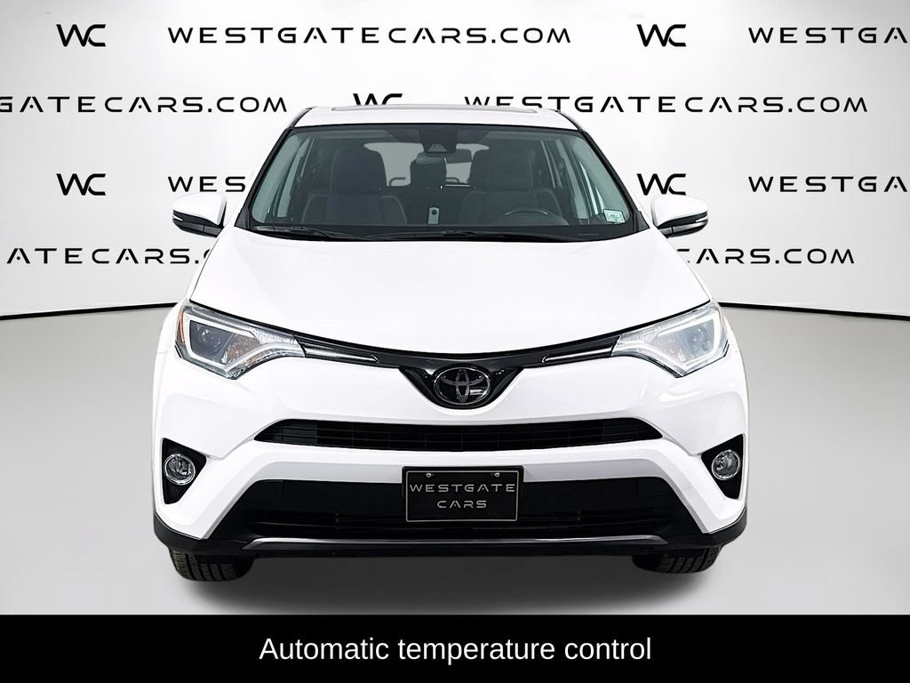 Used 2018 Toyota RAV4 XLE AWD/4WD image 4