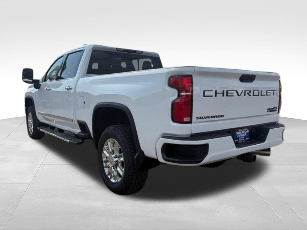 New 2025 Chevrolet Silverado 3500 High Country w/ Technology Package AWD/4WD image 7