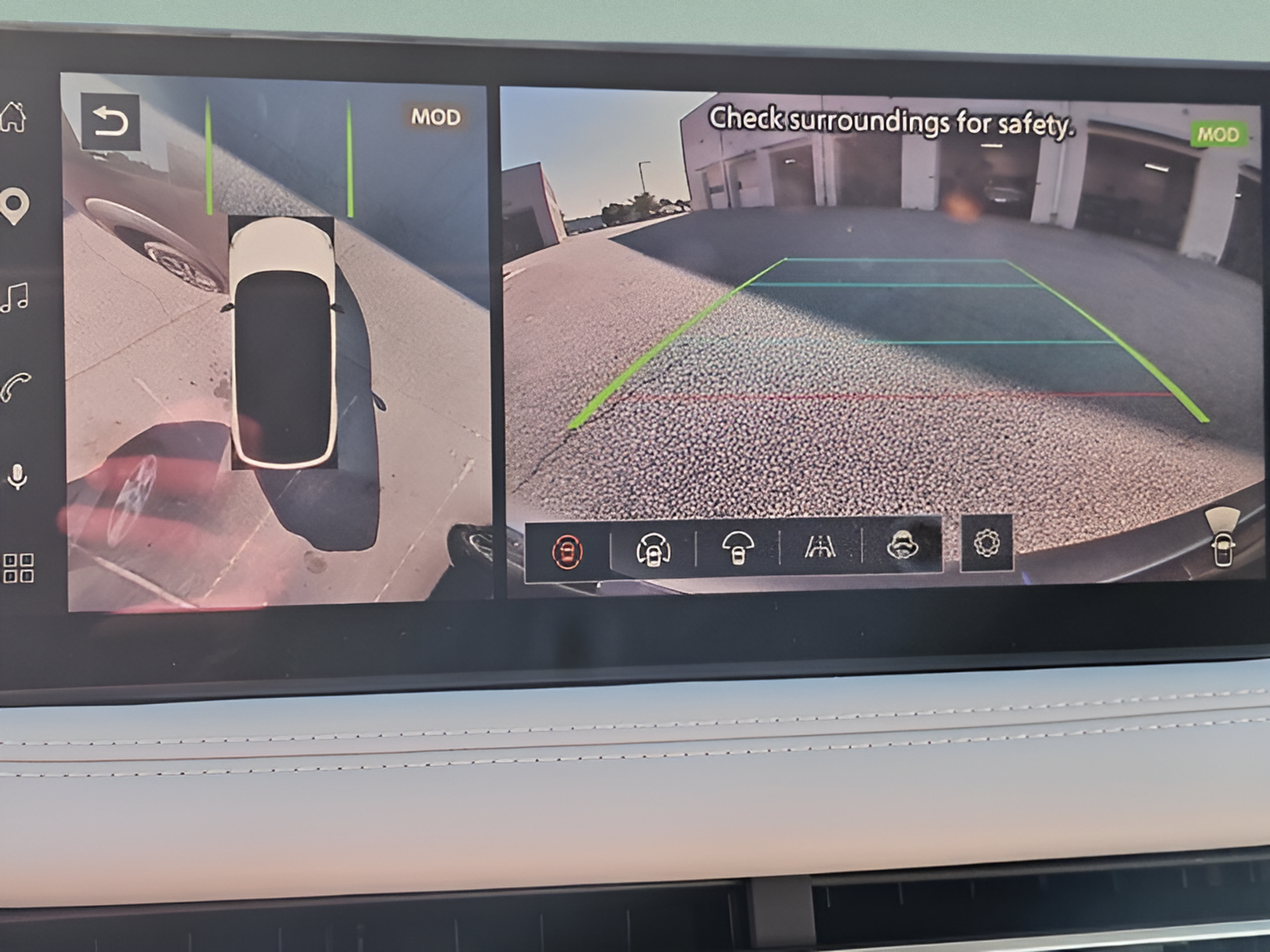 Certified 2027 INFINITI QX60 Luxe w/ Cargo Package FWD image 21