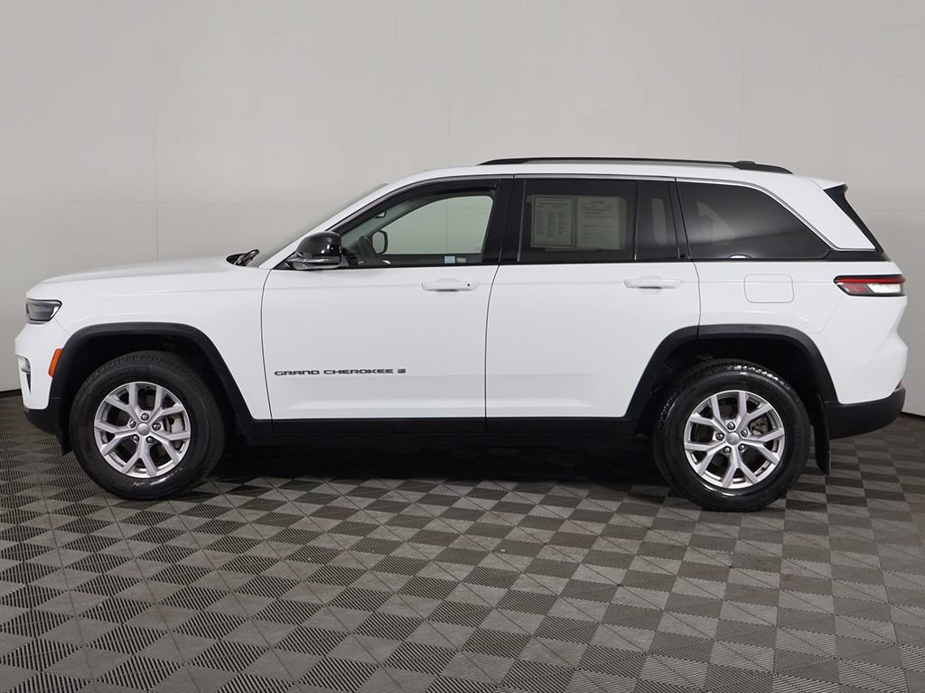 Used 2022 Jeep Grand Cherokee Limited AWD/4WD image 20