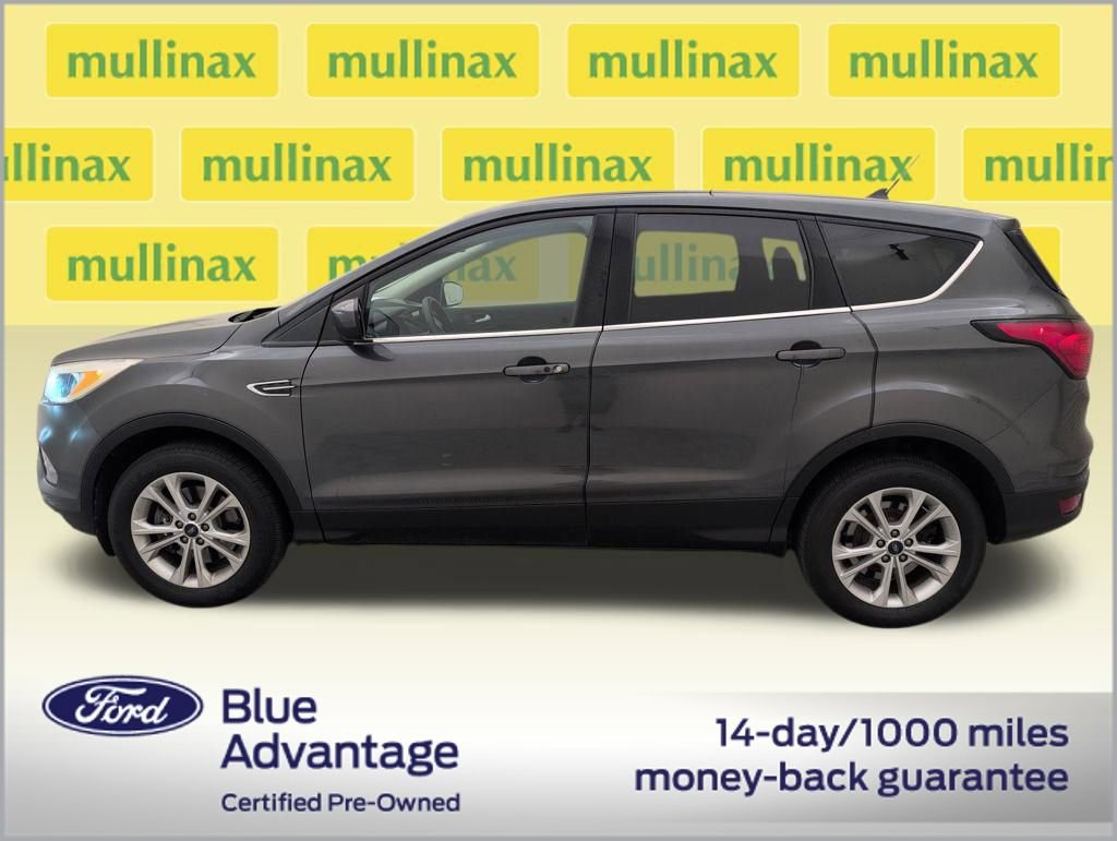 Used 2019 Ford Escape SE image 10