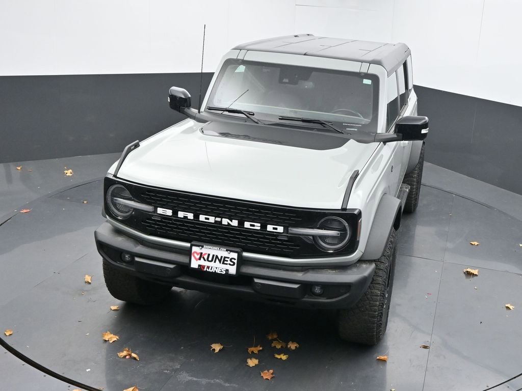Used 2021 Ford Bronco Wildtrak image 40