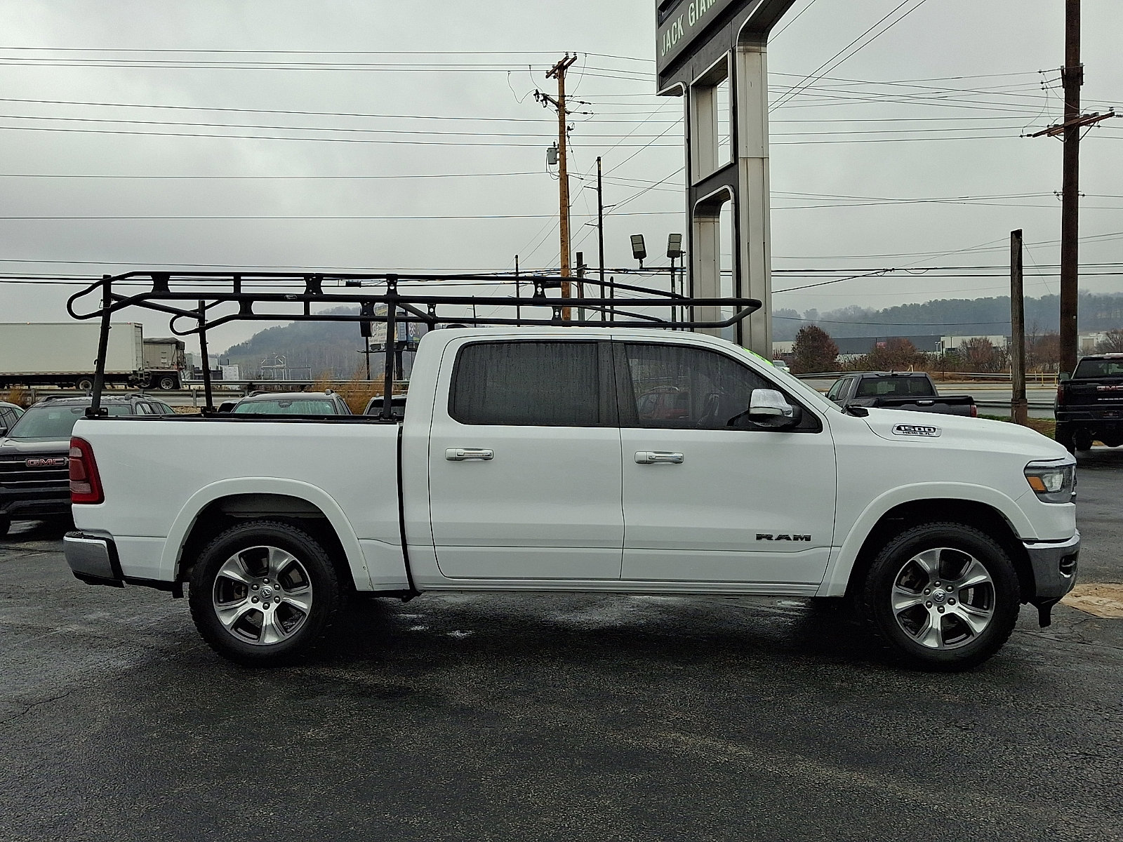 Used 2022 RAM 1500 Laramie image 8
