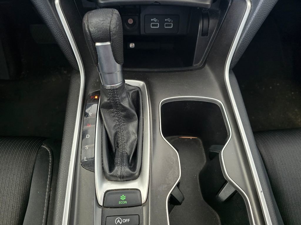 Used 2022 Honda Accord LX image 18
