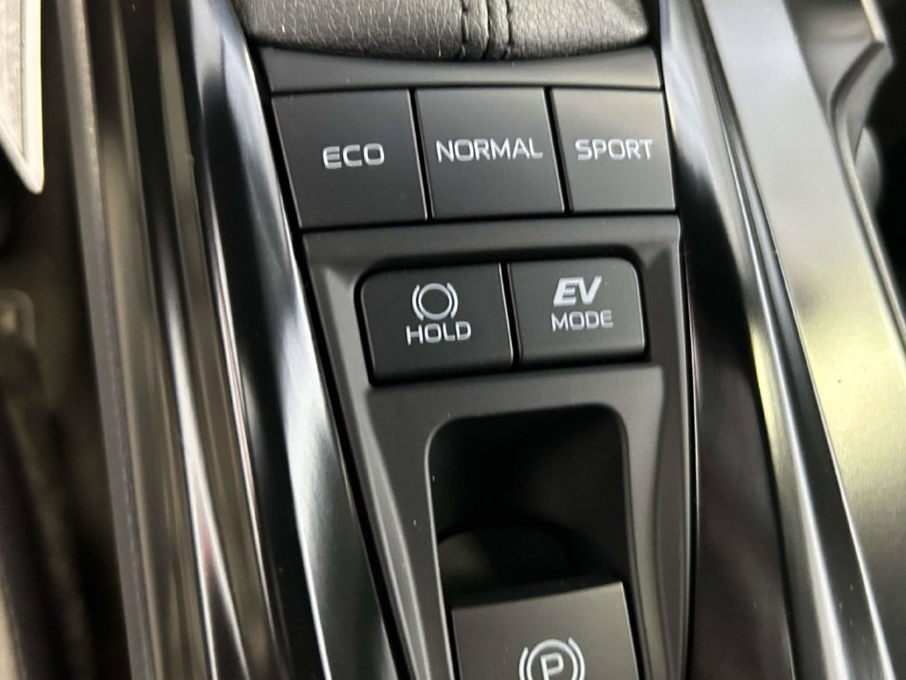 Used 2026 Toyota Camry SE w/ Convenience Package FWD image 21