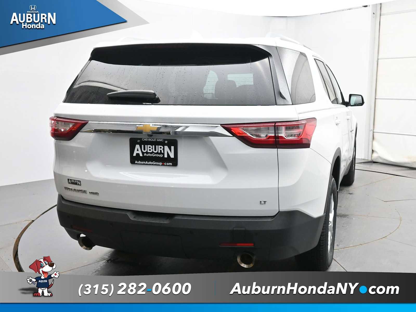 Used 2018 Chevrolet Traverse LT w/ LPO, Floor Liner Package image 4