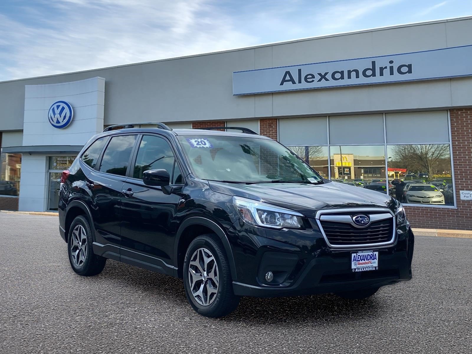 Used 2020 Subaru Forester Premium AWD/4WD image 1