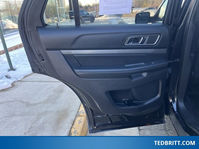 Used 2019 Ford Explorer XLT image 18