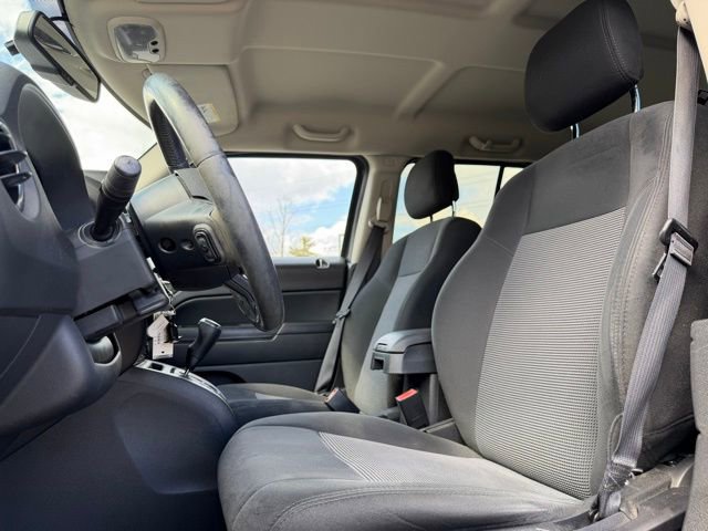 Used 2016 Jeep Patriot Latitude image 17