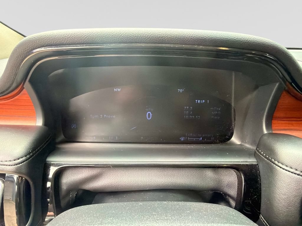 Used 2023 Lincoln Nautilus Reserve w/ Equipment Group 202A AWD/4WD image 29
