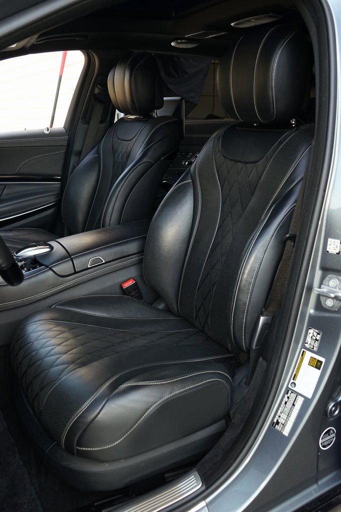 Used 2019 Mercedes-Benz Maybach S 560 4MATIC image 9