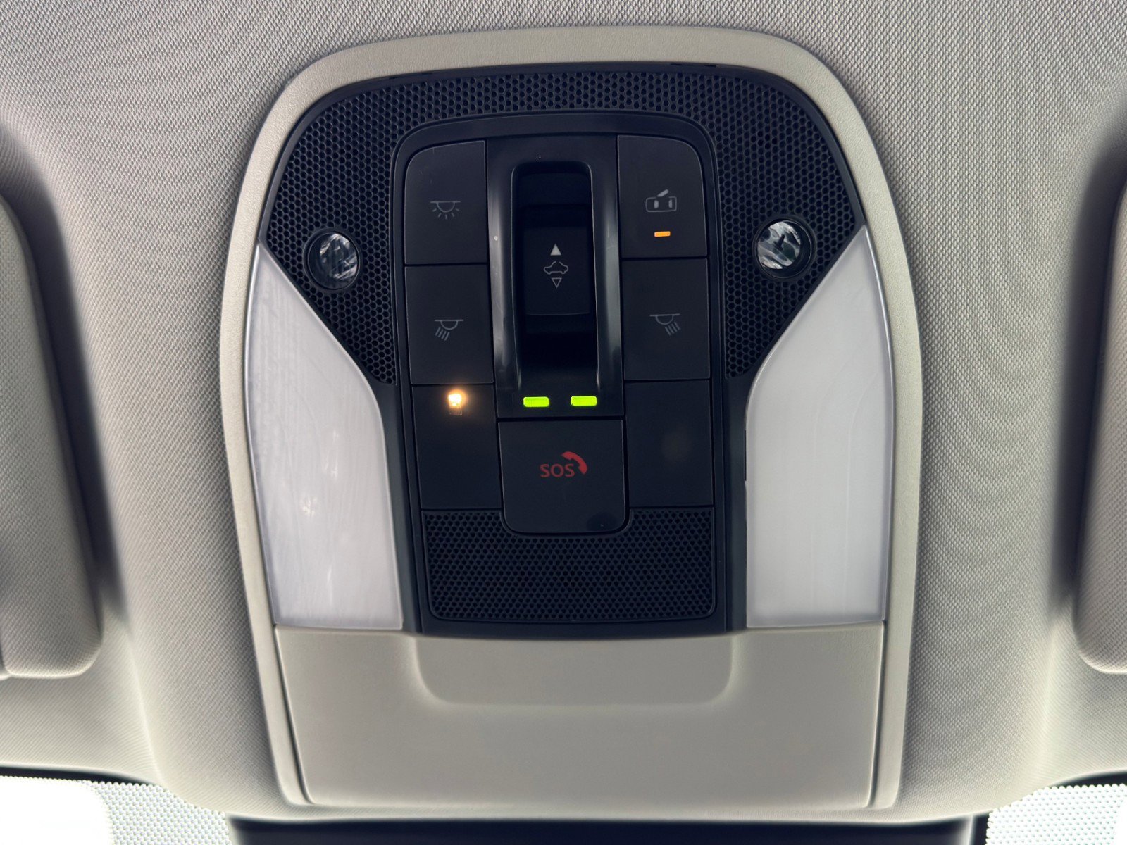 Used 2024 INFINITI QX50 Luxe image 35